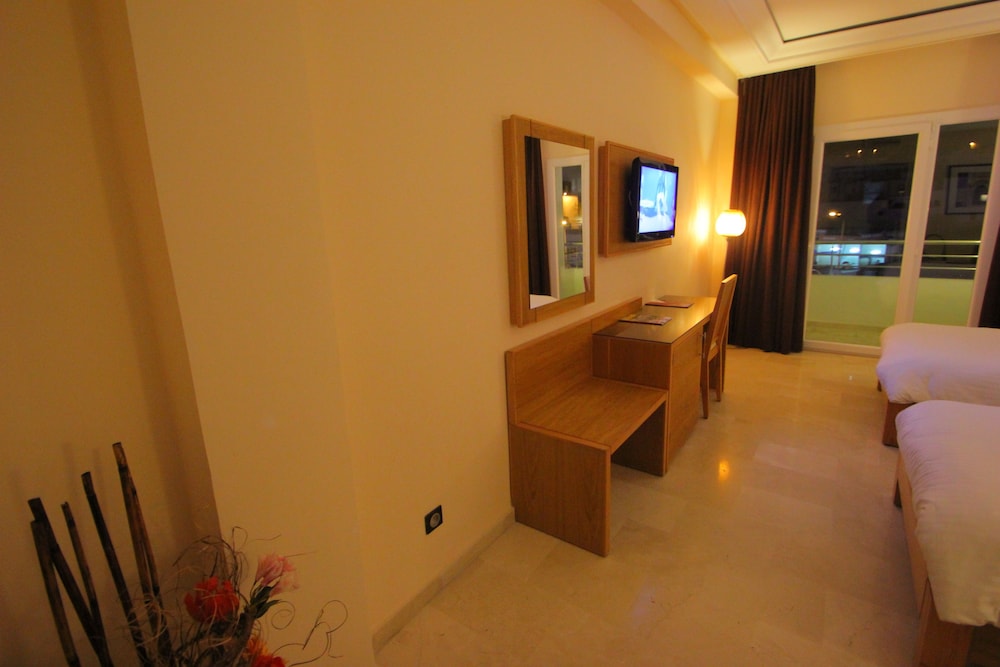 Standard Room photo 3
