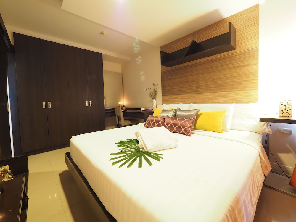 Bangkok View Suite photo 3