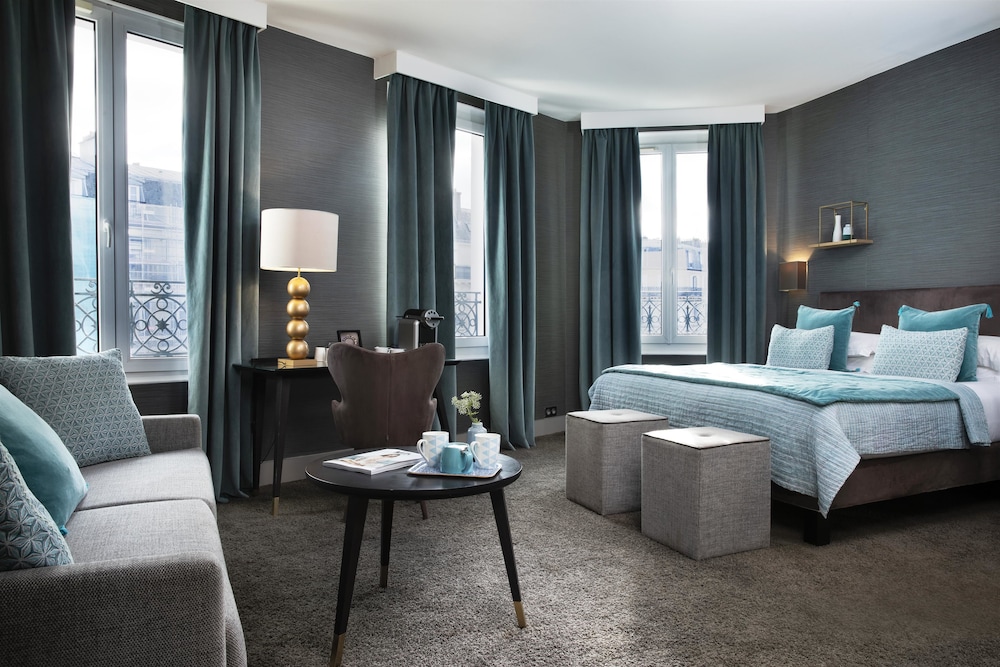 Deluxe Double or Twin Room
