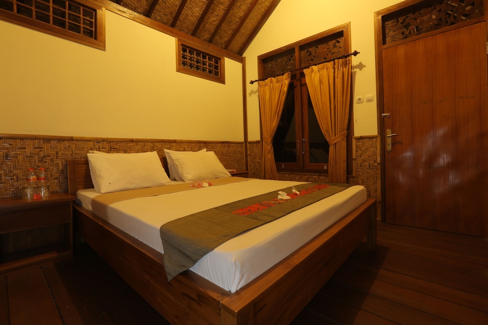 Honeymoon Room photo 1