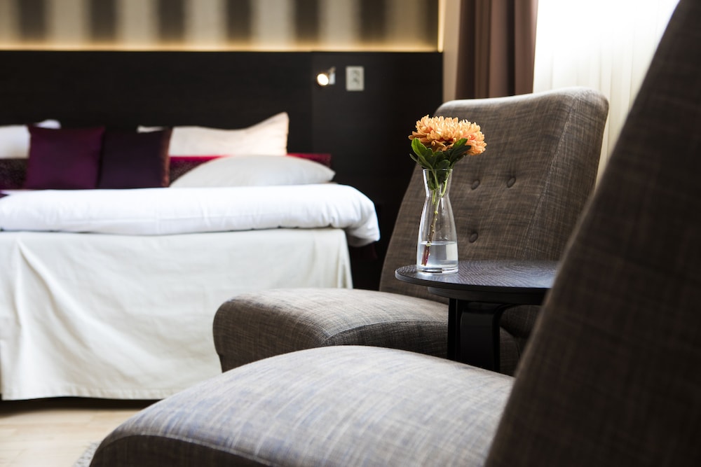 Standard Double Room (Medium) photo 3