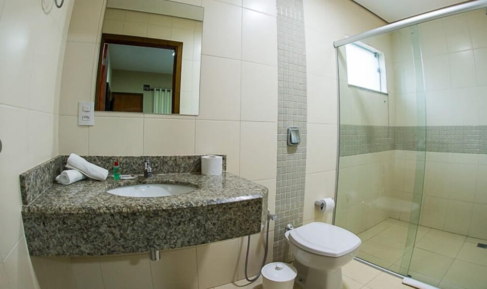Standard Triple Room photo 3