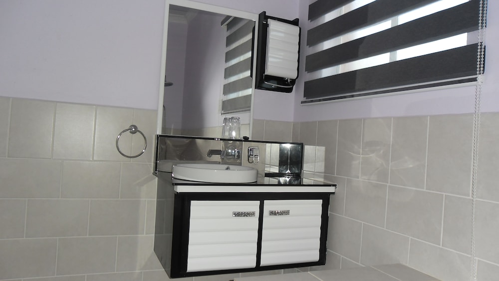 Deluxe Double Room, 1 Double Bed, Non Smoking photo 3