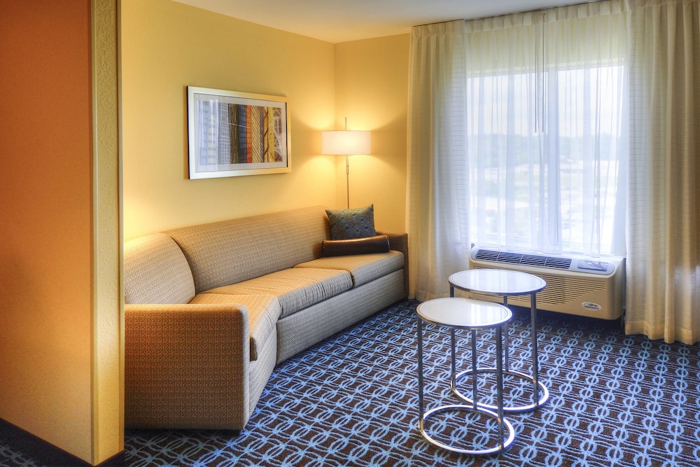 Suite, Multiple Beds photo 3