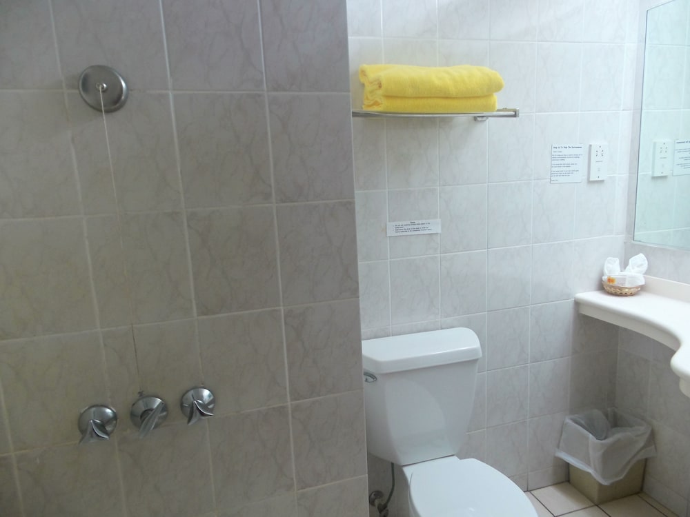 Standard Room, 1 King Bed, Ocean View