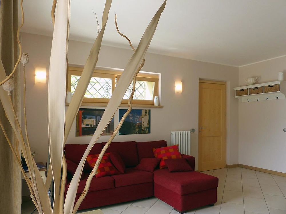 Presidential Apartment, 2 Bedrooms, Lake View, Ground Floor photo 3