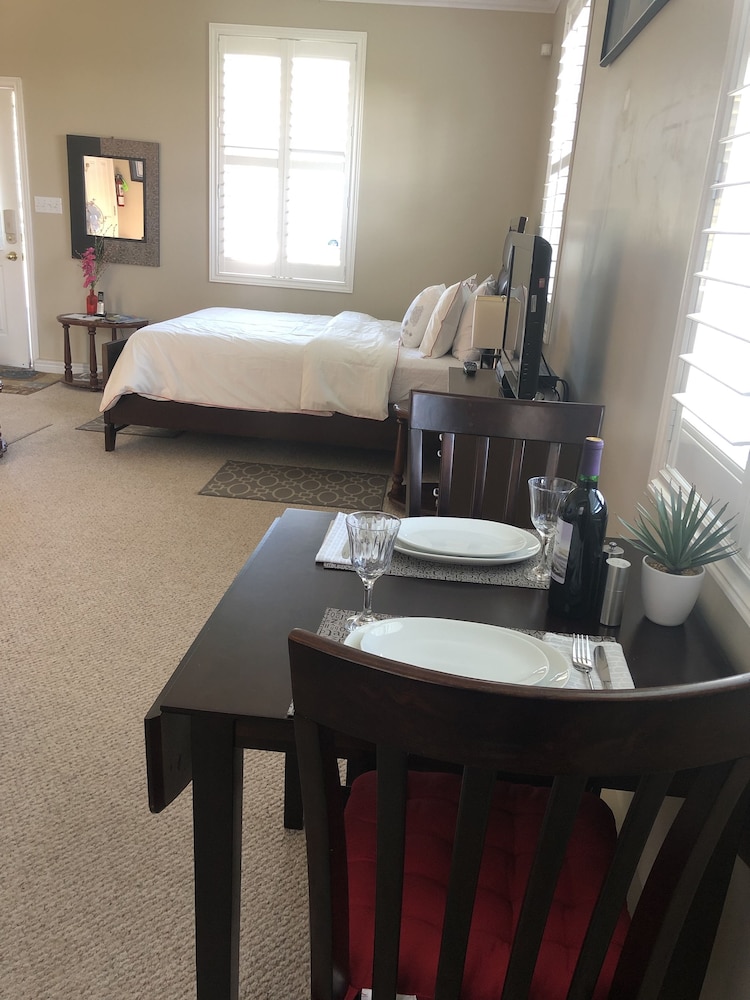 Studio, Ocean View, Oceanfront photo 3