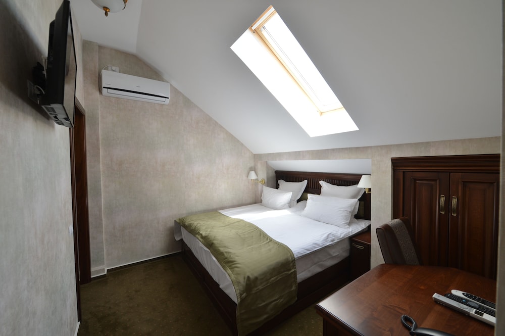 Standard Double Room photo 2