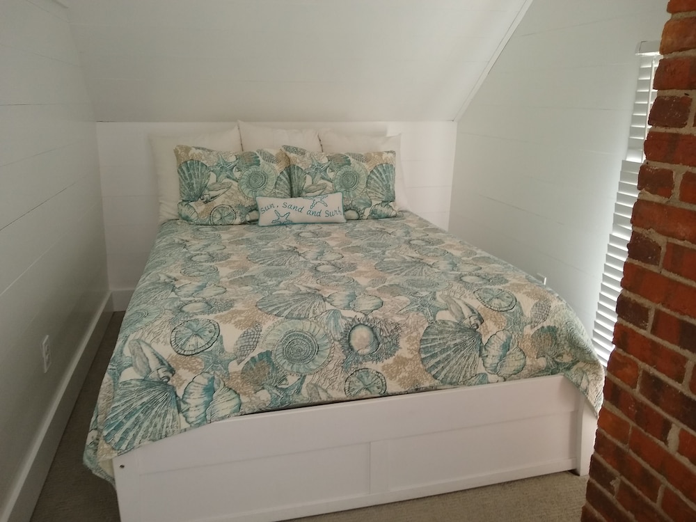 Luxury Suite, Multiple Beds, Refrigerator, Ocean View photo 3
