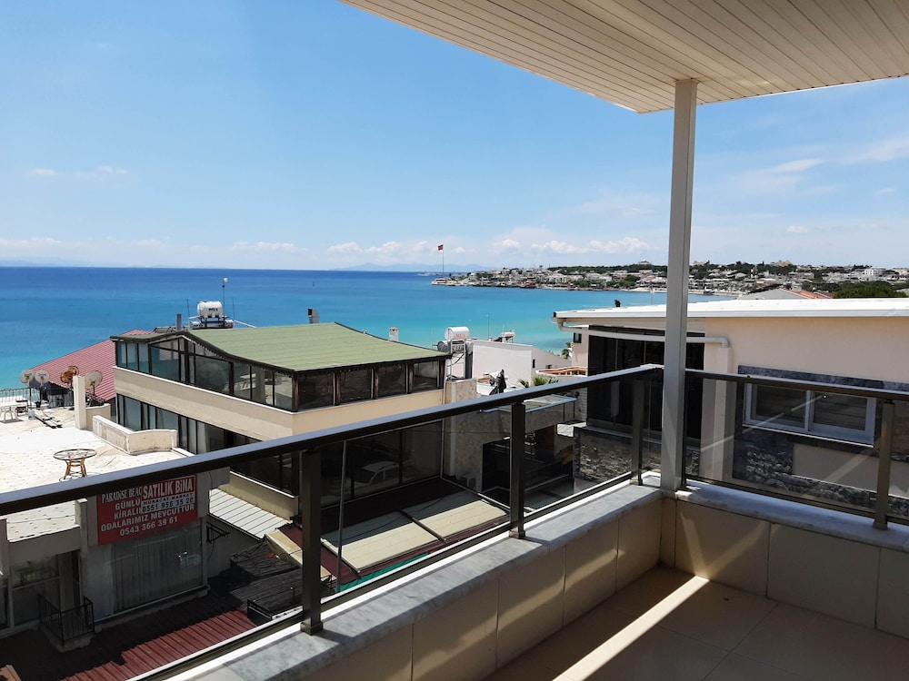 Penthouse, 2 Bedrooms, Sea View photo 3