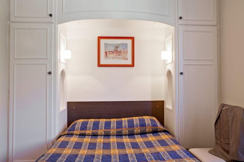 Double Room, 1 Double Bed photo 1