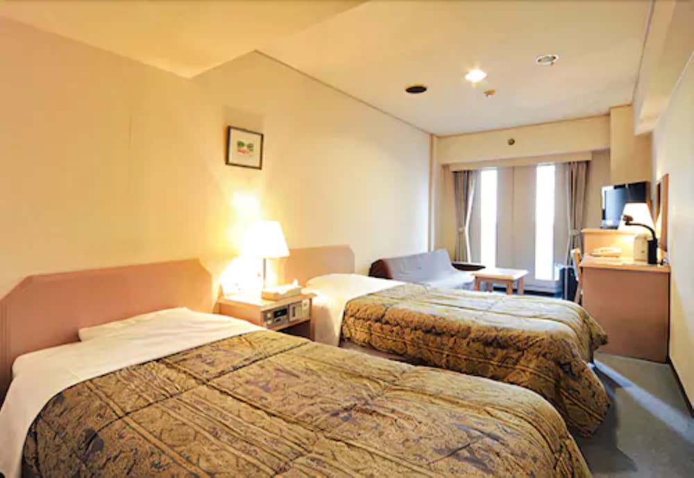 Twin Room, Private Bathroom, Smoking
