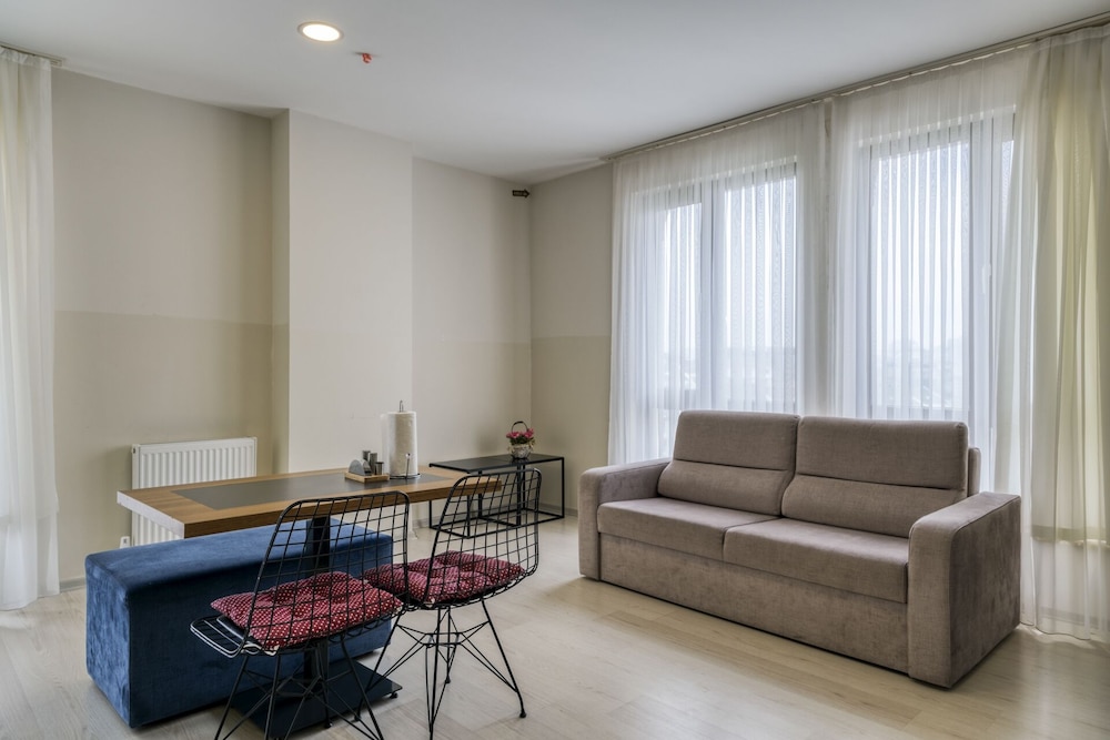 Family Apartment photo 3
