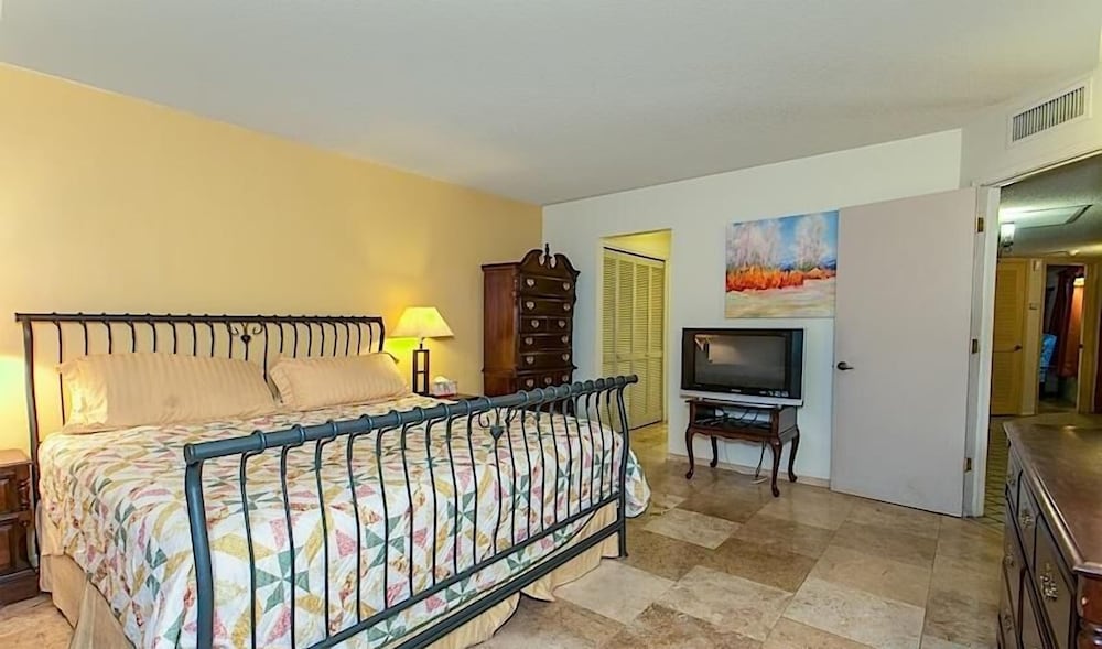 Condo, 3 Bedrooms photo 1
