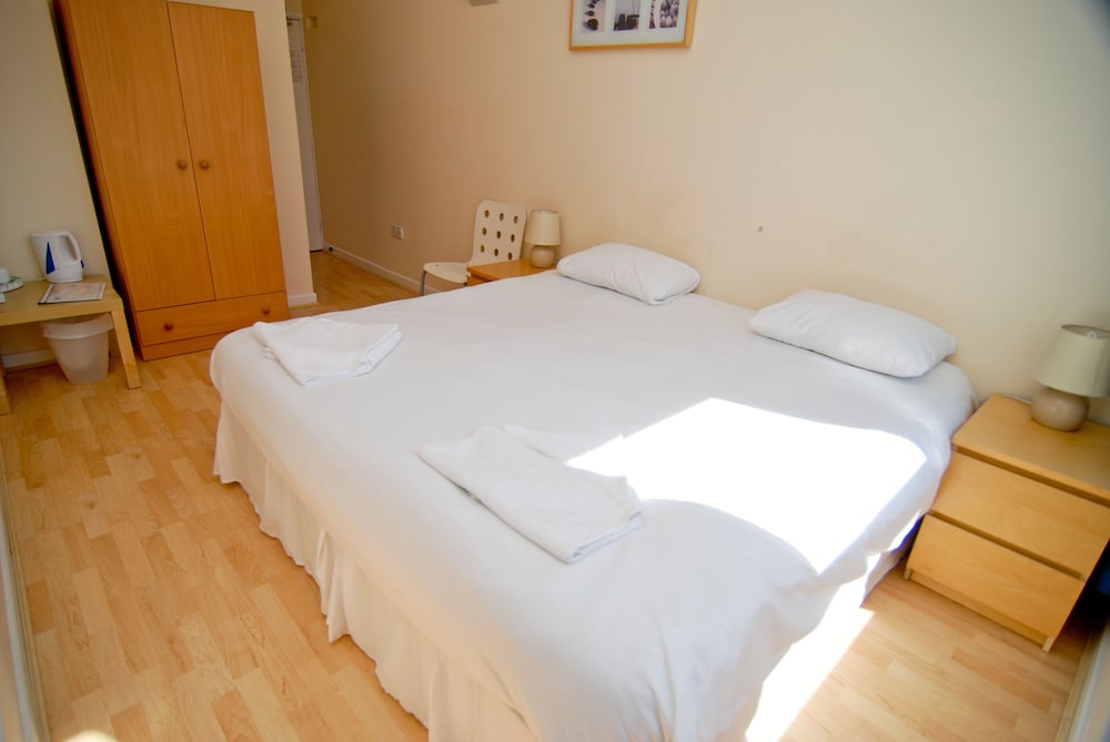 Double or Twin Room photo 2