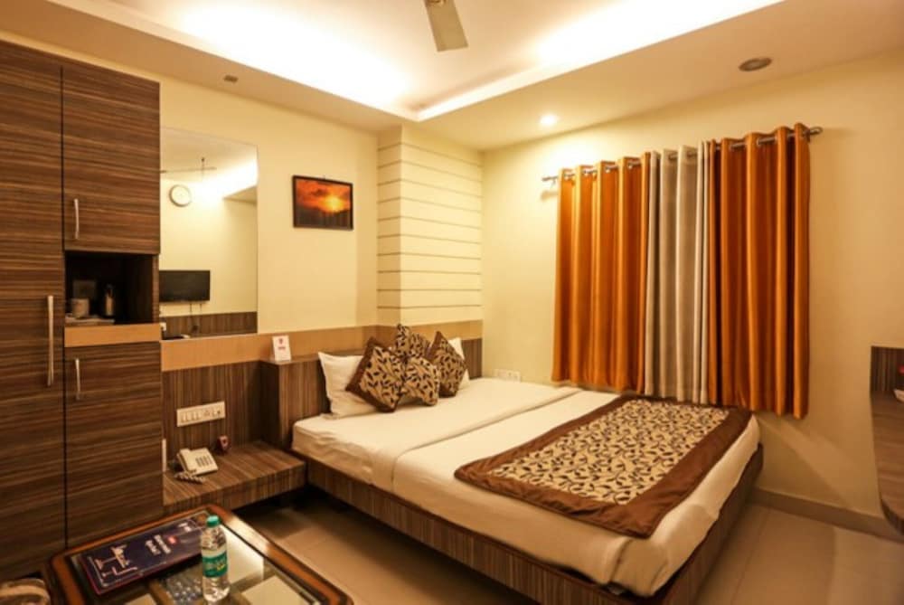 Luxury Double Room, City View photo 1