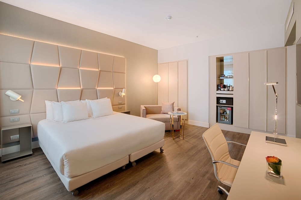Premium Room (Extra Large Extra Bed 2adults+1child)