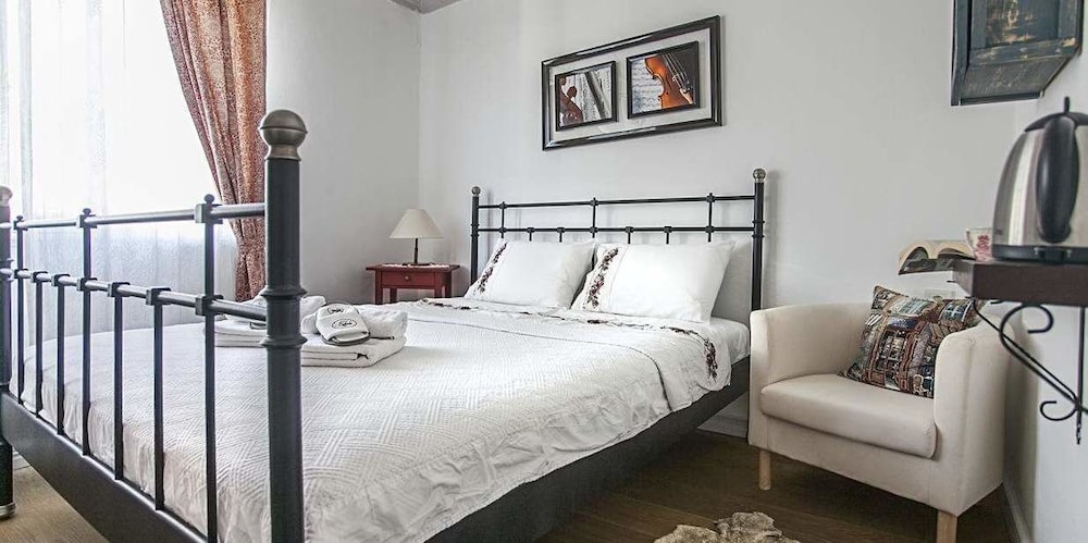 Standard Double Room, City View