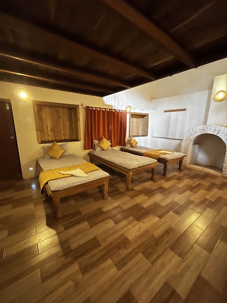 Grand Villa photo 2