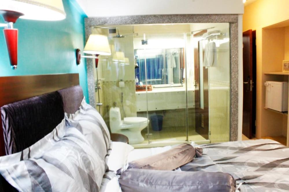 Suite photo 2