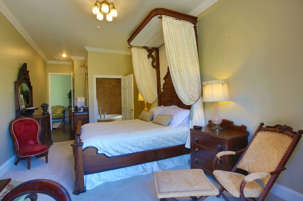 Louisiana Room photo 2