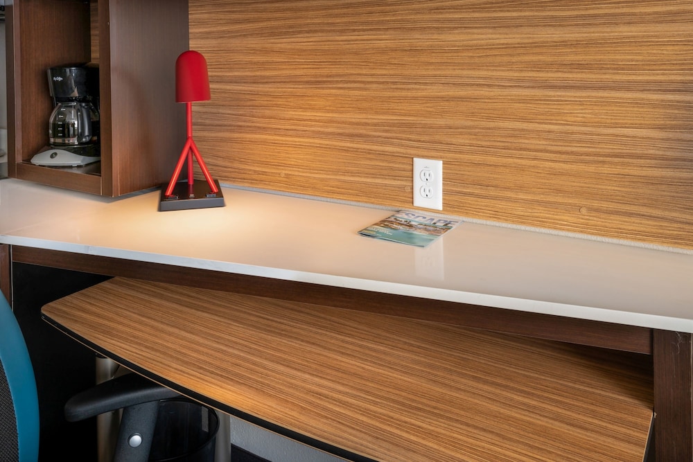 Suite, 1 Bedroom (Hearing Accessible)