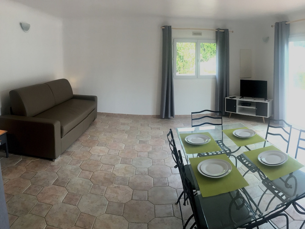 Comfort Villa, Ensuite, Garden View (Marina 7) photo 1