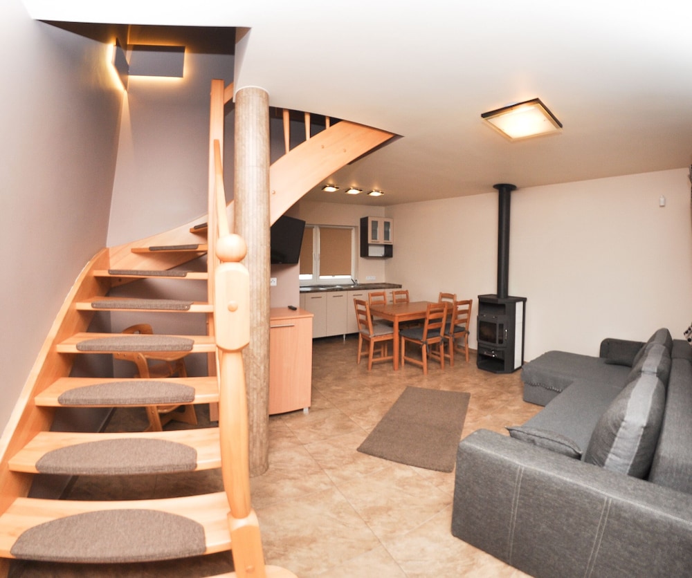 Premium Cabin photo 1