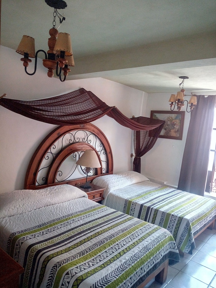 Basic Double Room