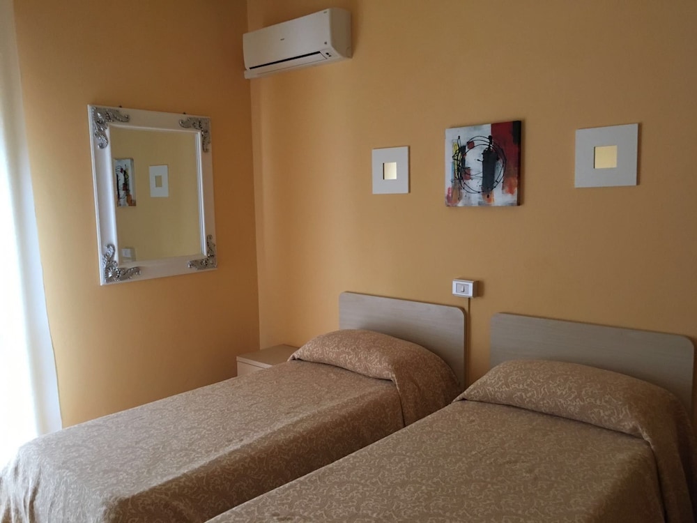 Standard Triple Room photo 1