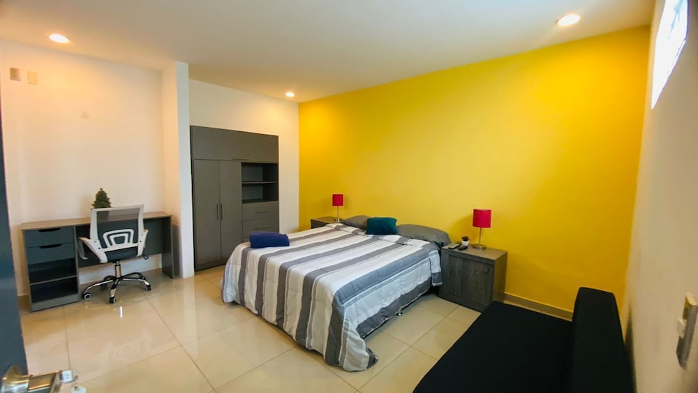 Executive Studio Suite, Kitchenette, Executive Level