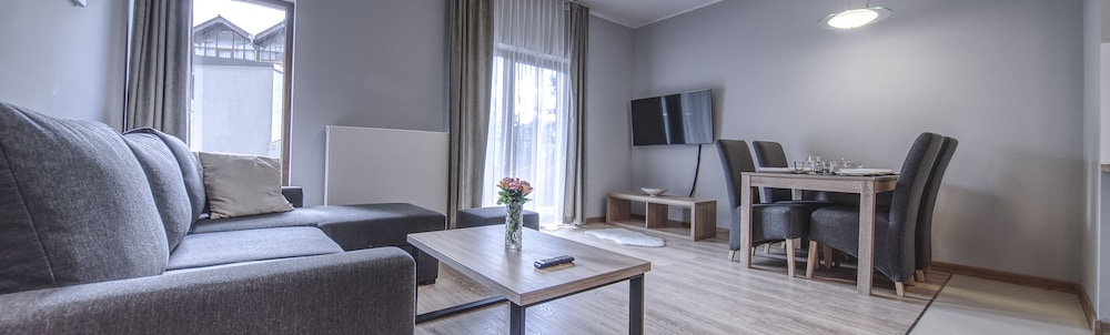 Apartment (3001)