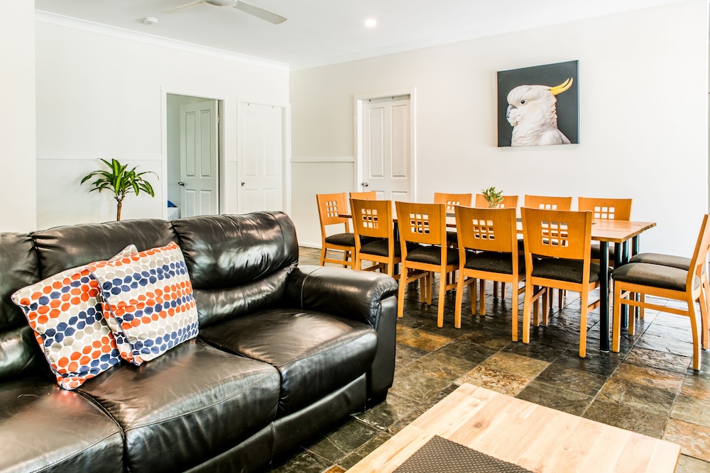 Duplex photo 1