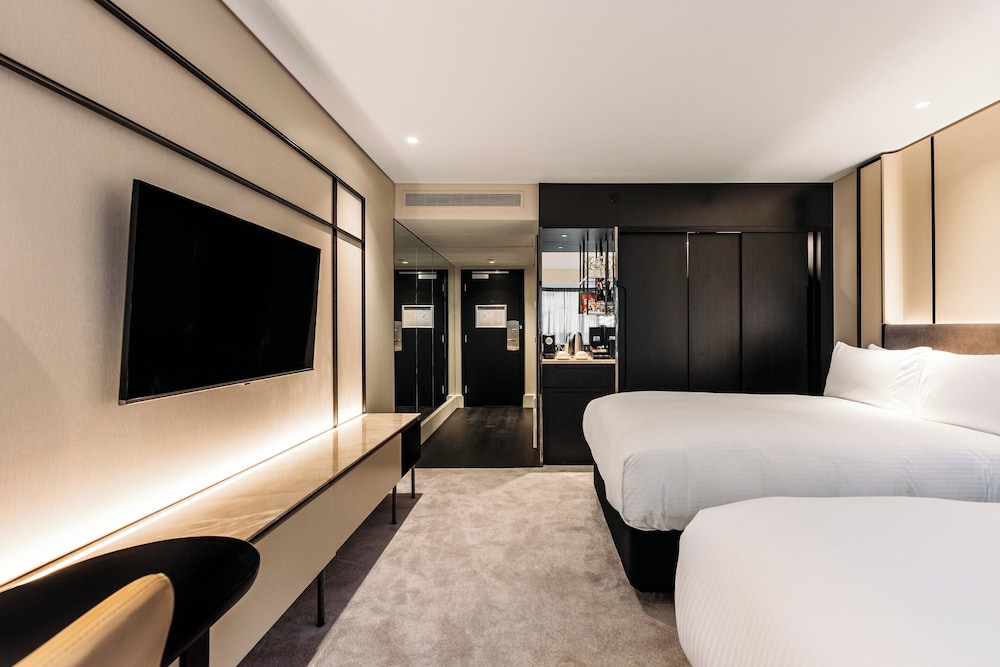Classic Room, 2 Double Beds, Accessible - Photo 6