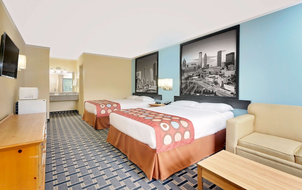 Room, 2 Queen Beds, Non Smoking photo 1