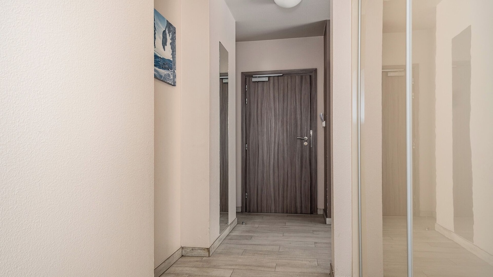 Superior Apartment (budynek boczny) photo 3