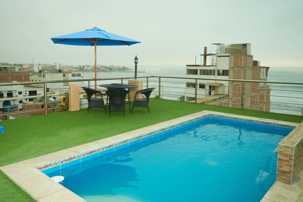 Chalet, Multiple Bedrooms, Private Pool photo 3