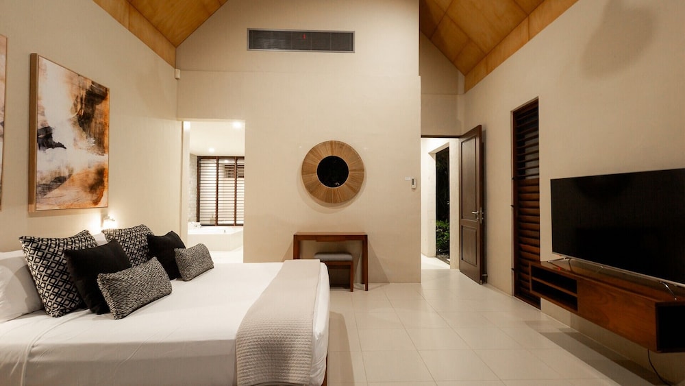 Four Bedroom Deluxe Villa