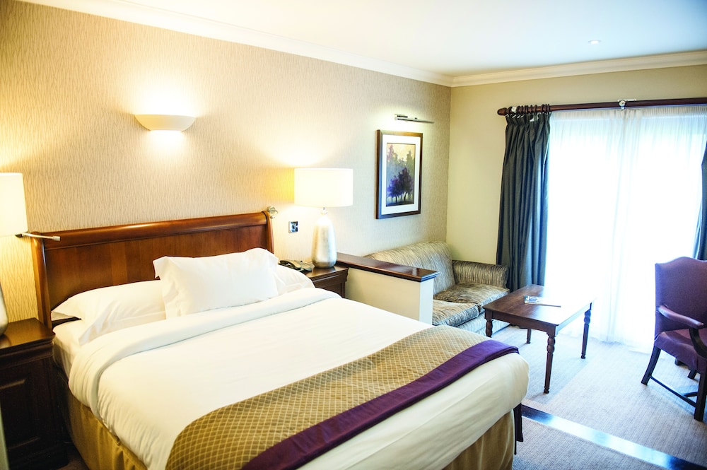 Signature Double Room, Terrace, Lake View - Photo 1