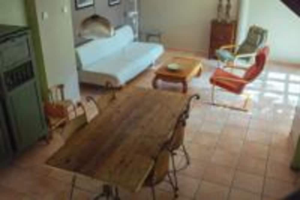 Family House, 2 Bedrooms photo 1