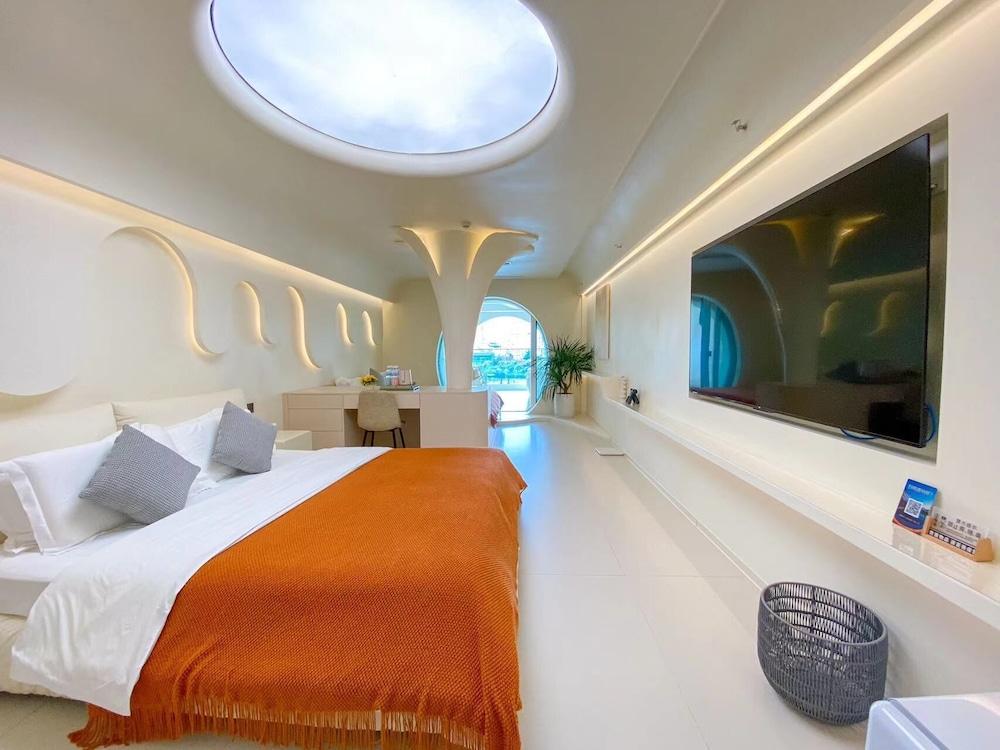 Basic Twin Room