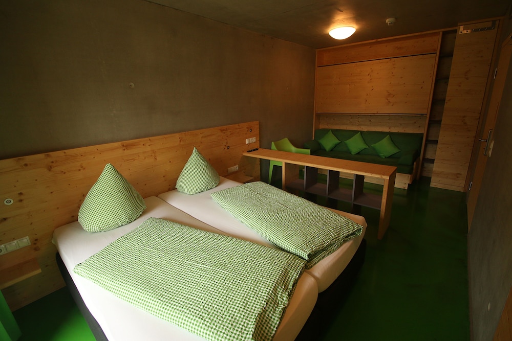 Double Room, City View (Brozza 1st Floor) photo 2