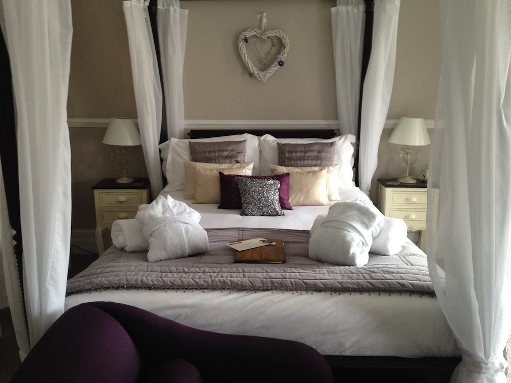Richmond Suite photo 2