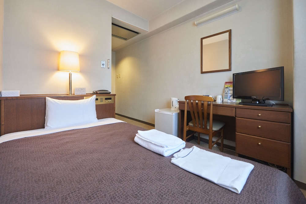Semi-double Room, Smoking photo 3
