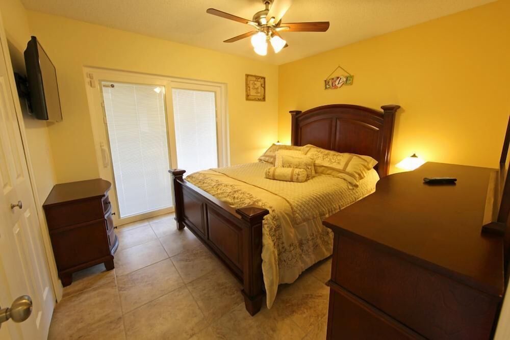 Standard Apartment, 4 Bedrooms photo 2