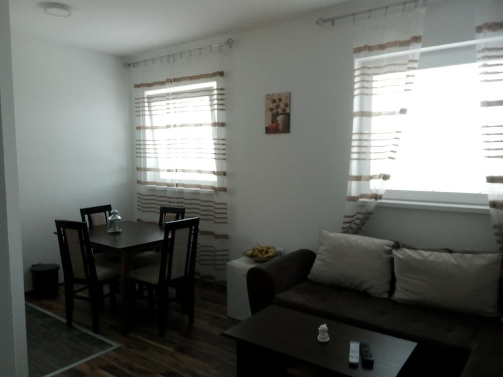 Standard Apartment, Mountainside photo 2