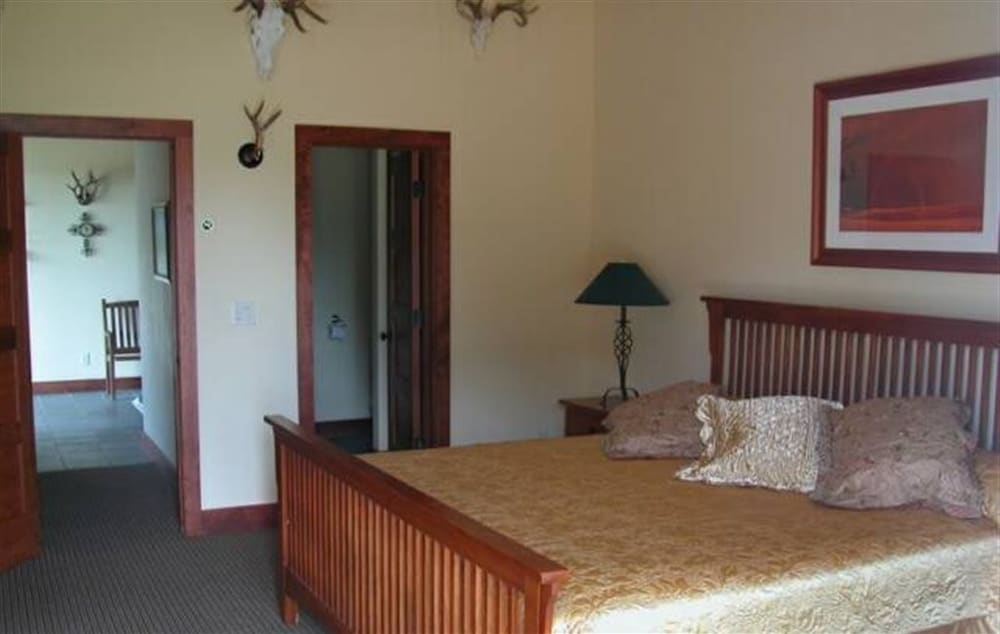Buffalo Room photo 1