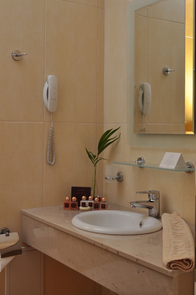 Classic Room, Sea View - Photo 3