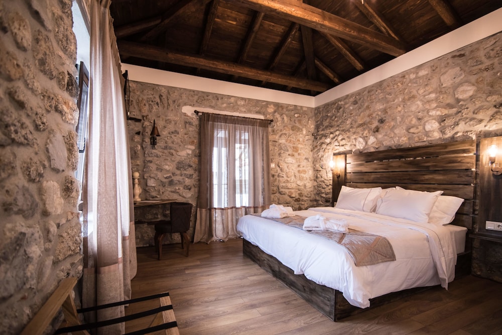 Family Quadruple Room (KALLIOPI)
