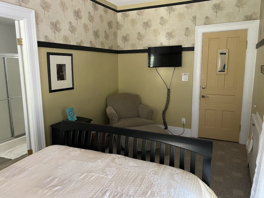 Double Room, Ensuite (Beechwood Room) photo 2